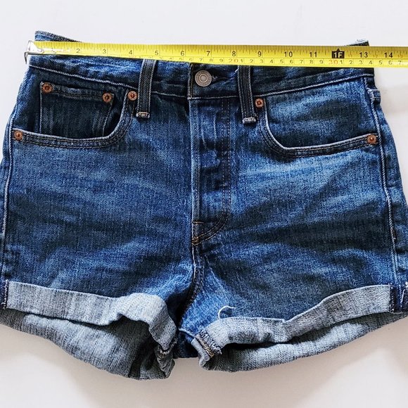 Levi’s White Oak Cone High Rise Denim Shorts - Size 27 - Picture 10 of 12